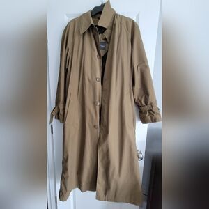 Mark Shale men's size 38 trench coat with removable lining/no Belt